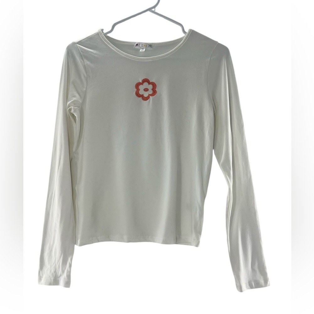 NWOT Love Glam Girl White Long Sleeve Top with Embroider Floral Design XL